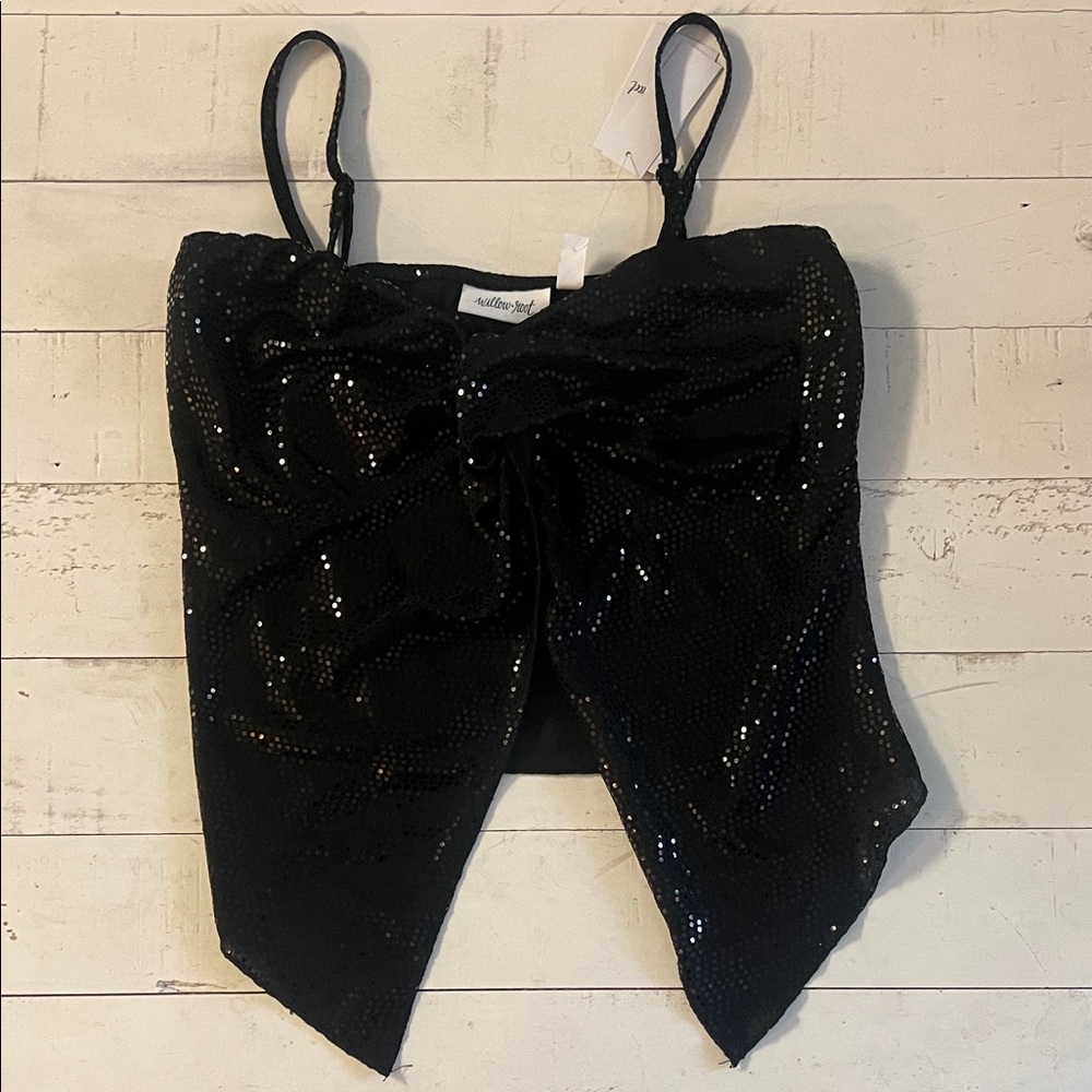 Willow & Root Sequin Twist Front Top